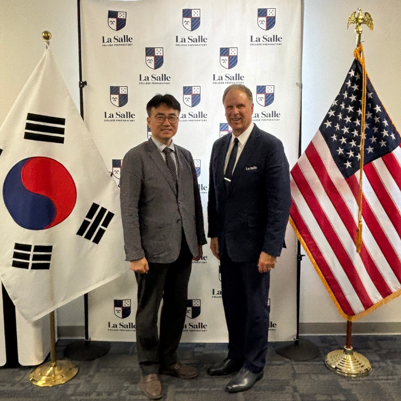 Pasadena La Salle 고등학교 한국어반 개설 협의 방문